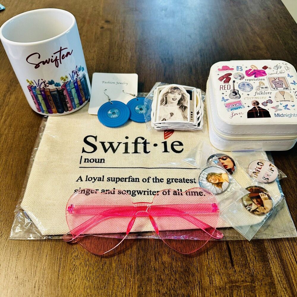 Taylor Swift Swiftie Fan Lot - Large Bundle With Bonus!